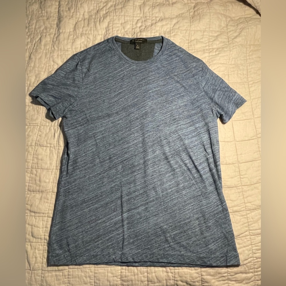 Short-sleeve tee